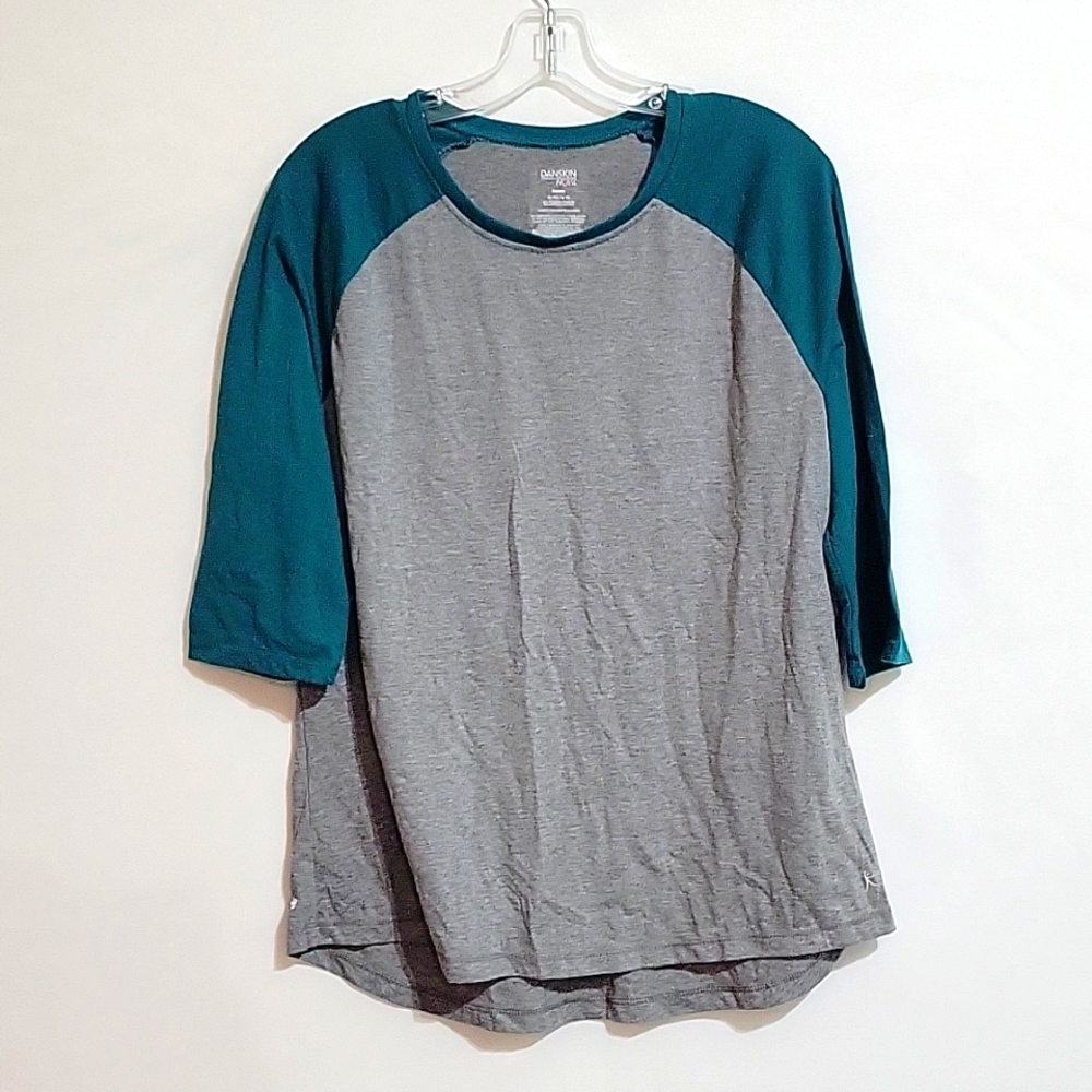 Danskin Now Raglan Tee Size XL NWOT